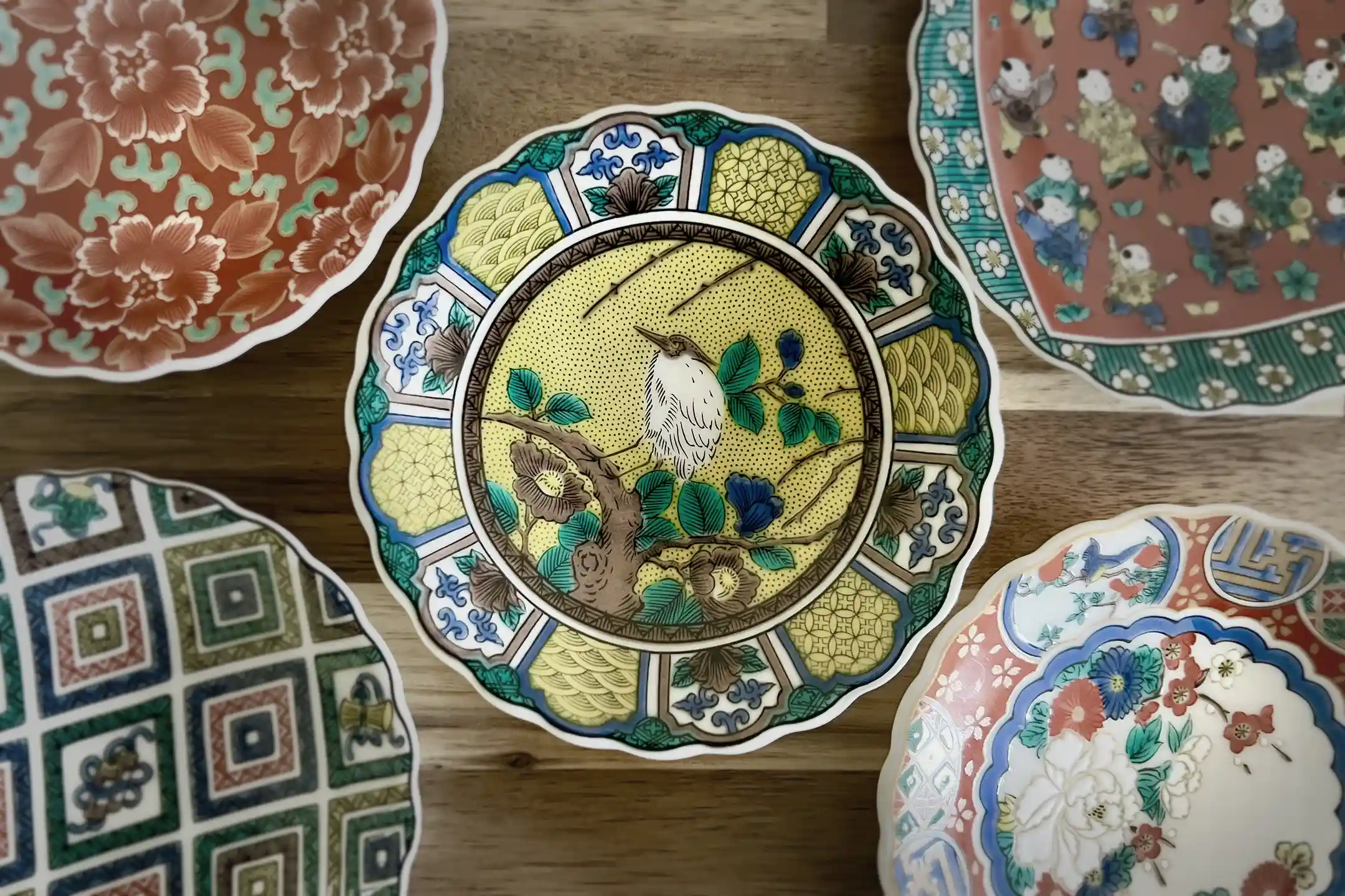 Kutani ware, the painted porcelain of Ishikawa