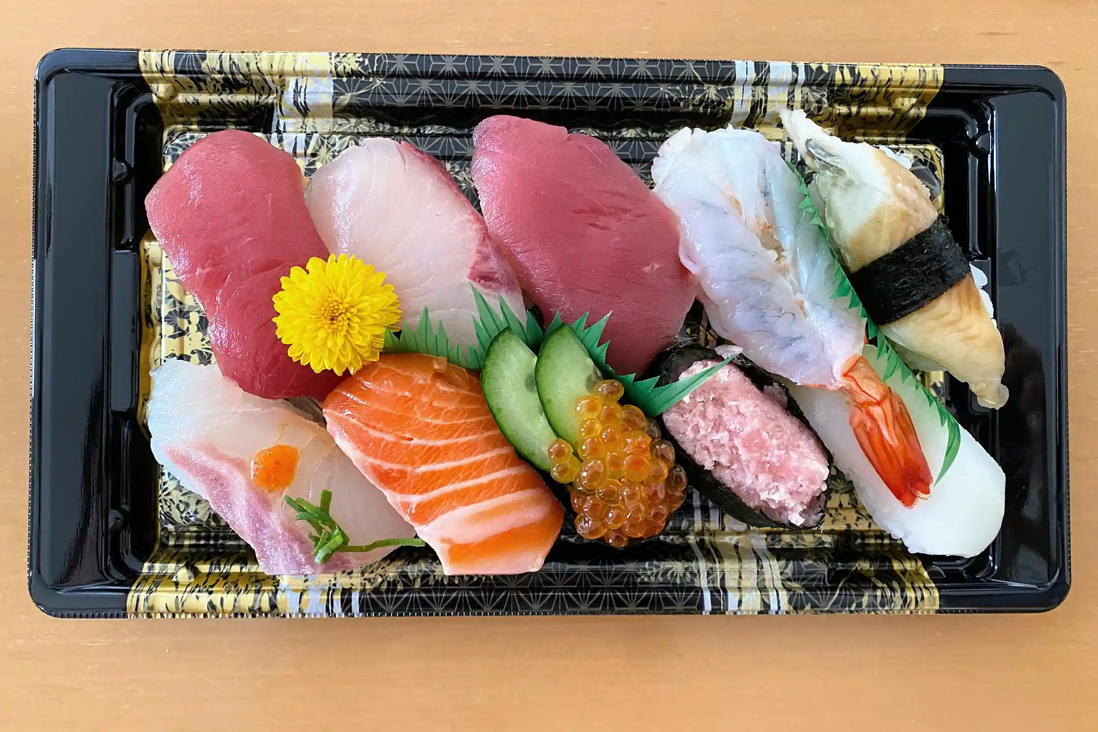 The Complete Guide to Storing Sushi Safely: How to Keep It Safe in the Fridge, on the Go, for a Few Hours, and Until the Next Day