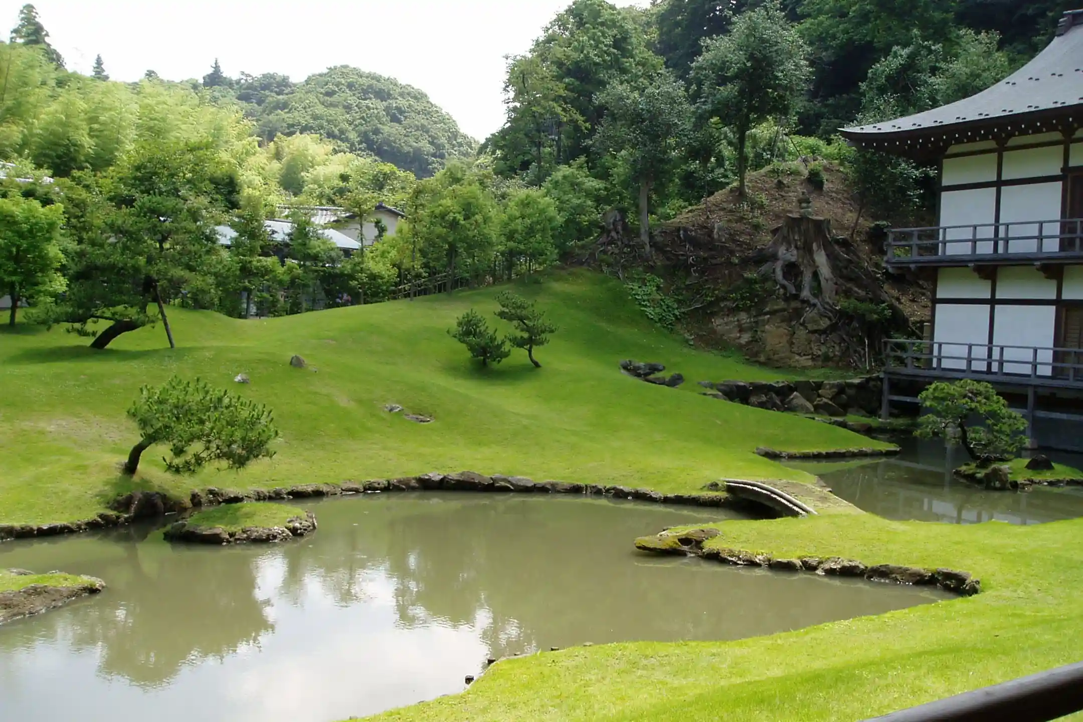 The garden of an old Zen monastery in Kamakura